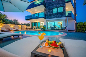 Luxury Apartments VilaMaloca